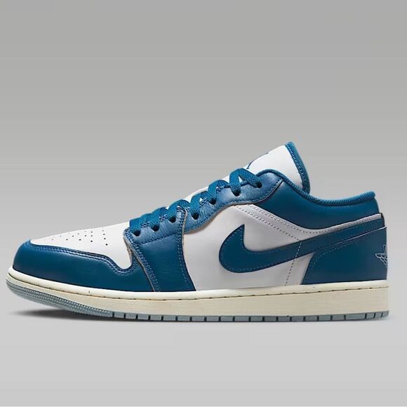 Nike KIDS AIR JORDAN 1 LOW SE 'INDUSTRIAL BLUE 6.5Y - Picture 4 of 16
